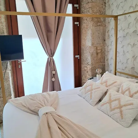 Apartment Alei Art At Orzan Corunna